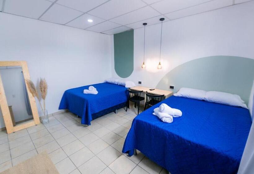 اتاق استاندارد با 2 تخت دوبل, Friendly House