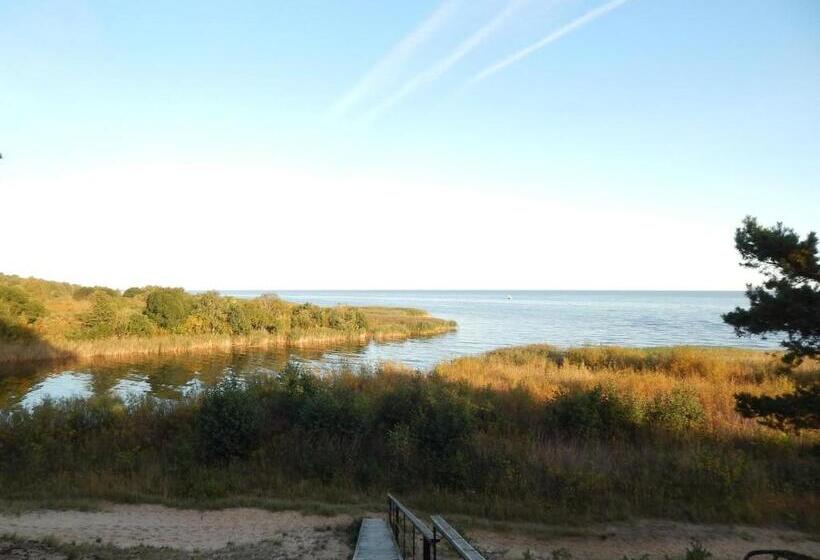 اتاق استاندارد یک تخته با سرویس بهداشتی مشترک, Järveääre Majutus