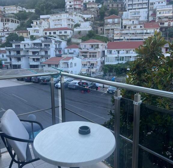 اتاق استاندارد چهار تخته, Diamond Hotel By Zet Ulqin Mali Plaza