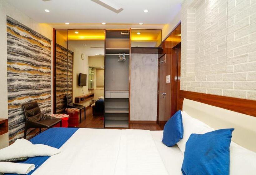 חדר סטנדרט, Zenith Homes   Powai Suites