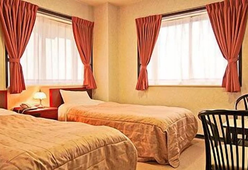 اتاق استاندارد با سرویس بهداشتی مشترک, Akakura Yours Inn