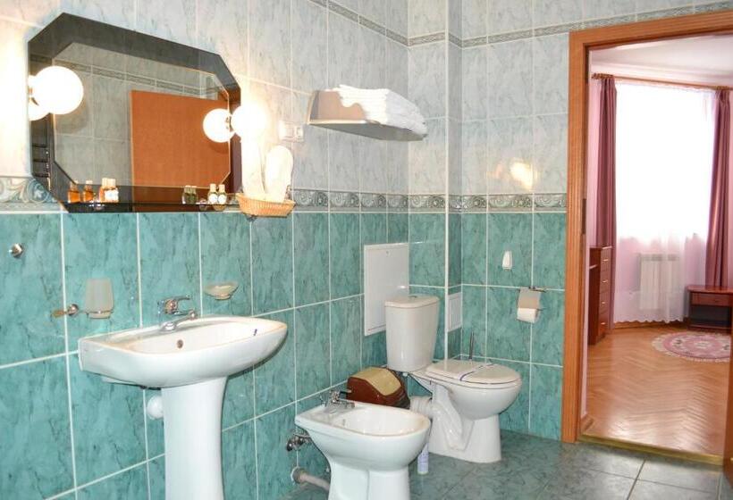 شقة غرفة واحدة, Goverla