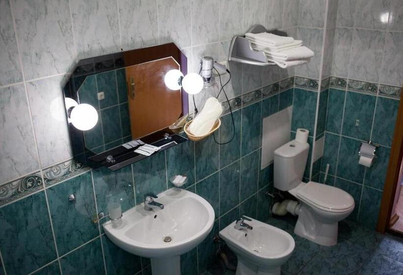 شقة غرفة واحدة, Goverla