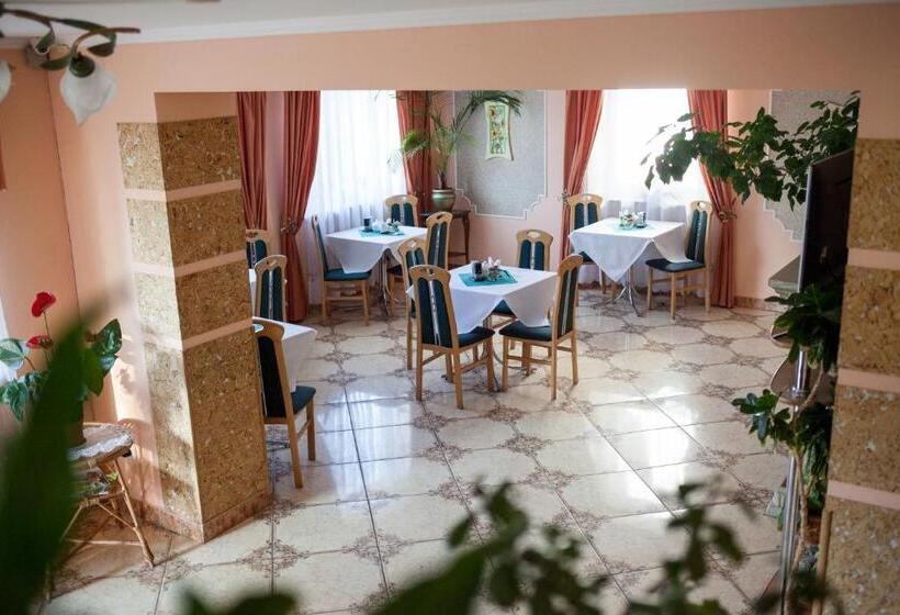 منزل غرفة نوم واحدة, Goverla