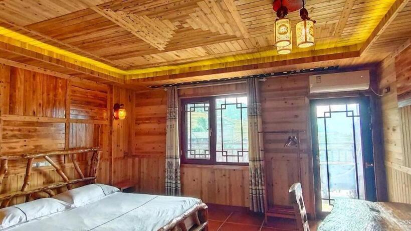 Quarto Deluxe Vista Montanha, Longji Holiday
