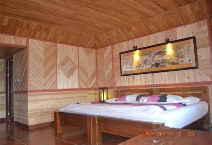 Quarto Deluxe Vista Montanha, Longji Holiday