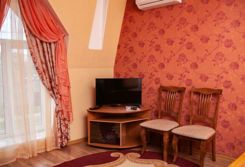 سوییت جونیور, Piligrim 1