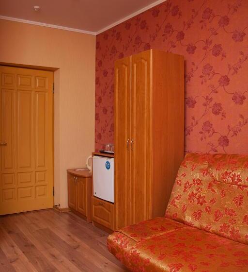 سوییت جونیور, Piligrim 1