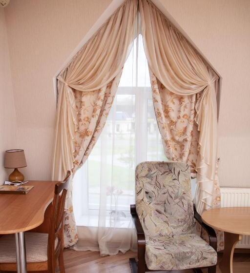 سوییت جونیور, Piligrim 1