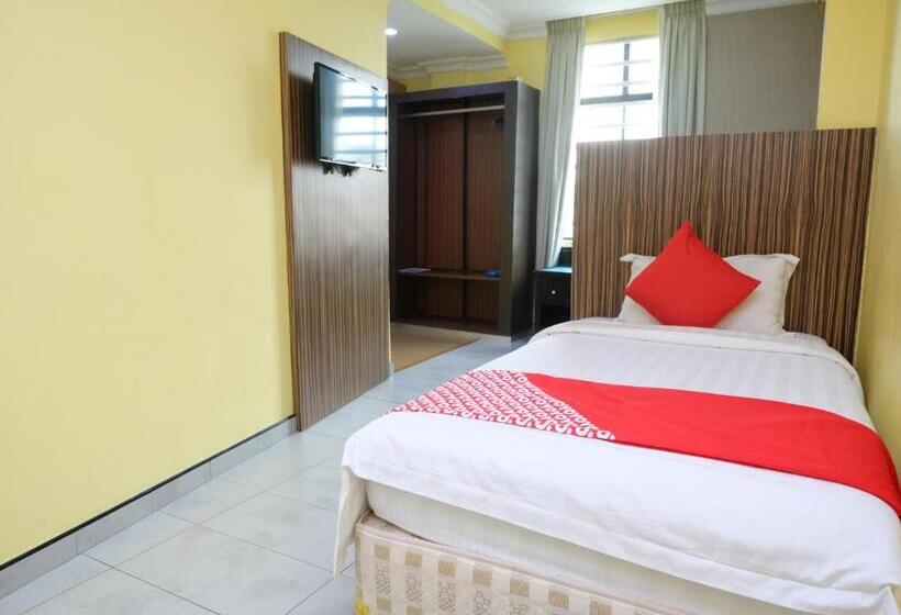 חדר דלוקס יחיד, Rayyan Soffea