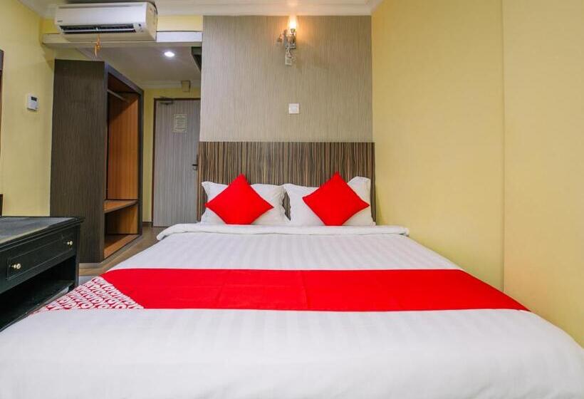 חדר דלוקס, Rayyan Soffea