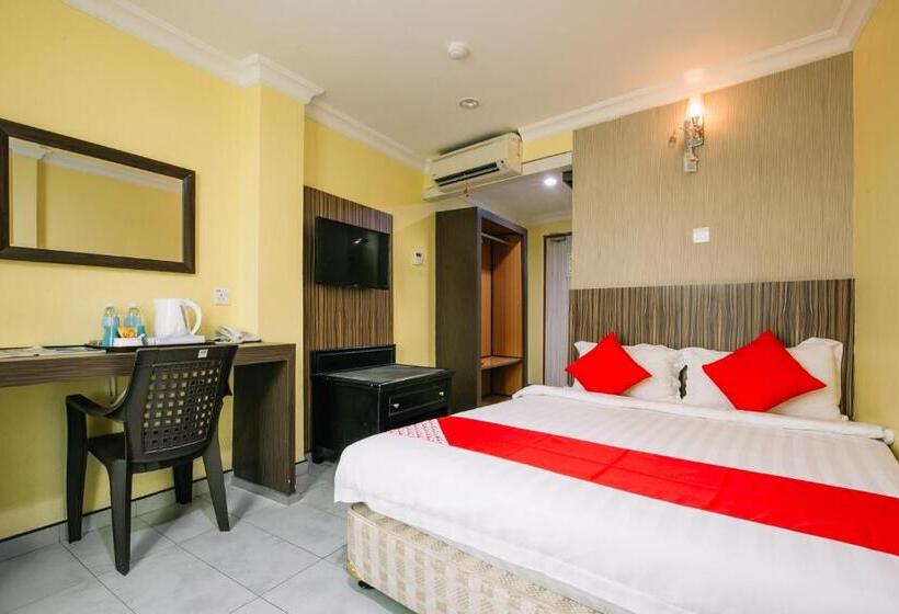 חדר דלוקס, Rayyan Soffea