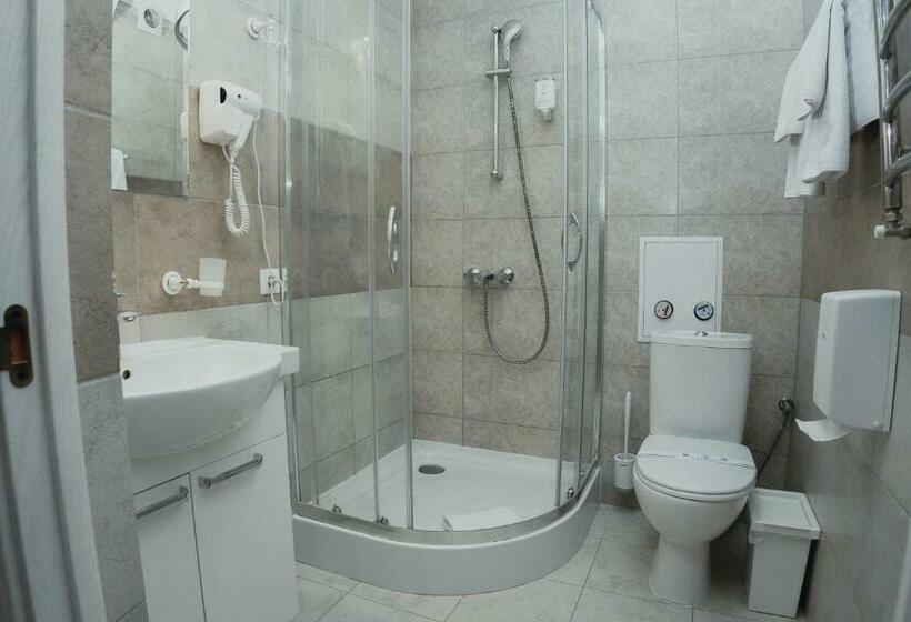 اتاق استاندارد با بالکن, &restaurant Premium Club