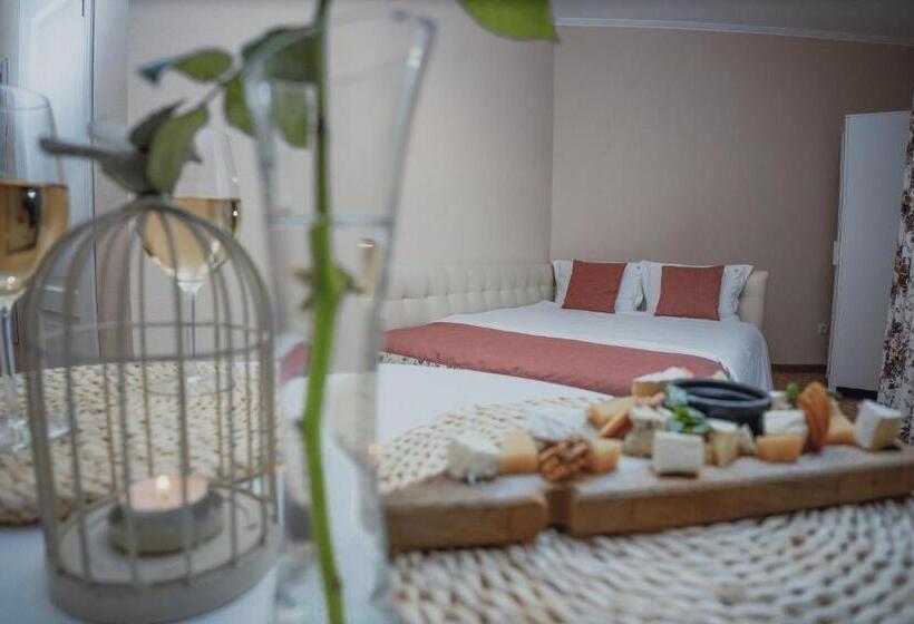 اتاق اکونومی, &restaurant Premium Club