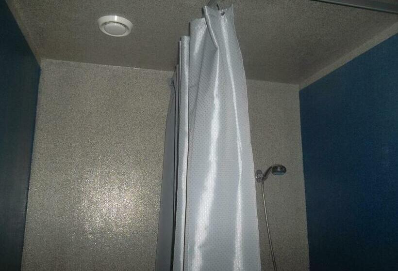 اتاق استاندارد, Ovelia B&b