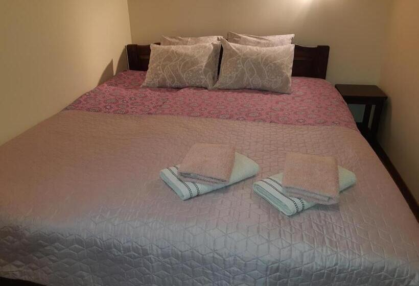 اتاق استاندارد, Ovelia B&b