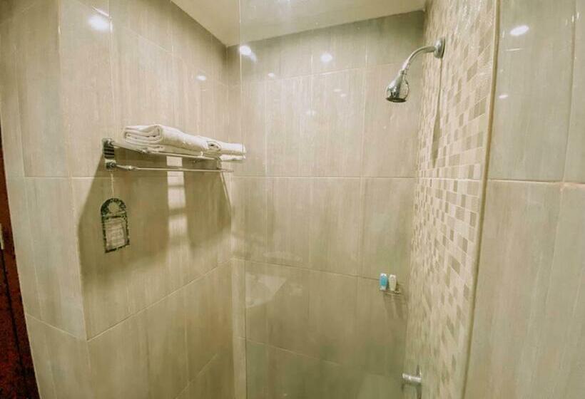 スーペリアールーム, Sapphire Sky Hotel & Conference