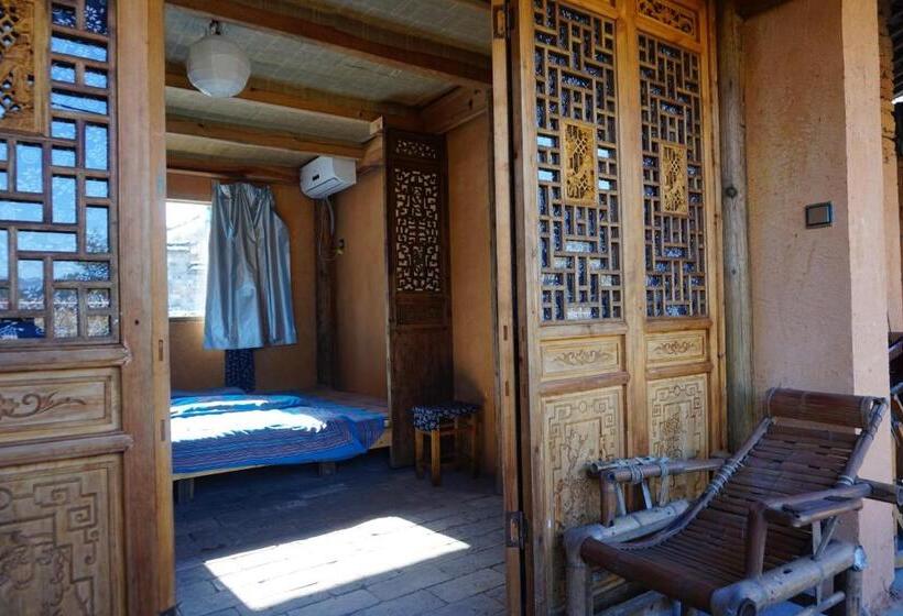 Pokój Rodzinny Widok Góry, Xidi Kunlun International Hostel