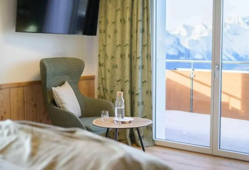 バルコニー付きスタンダードルーム, Alphotel Biel Kinzig   Access By Cable Car Only!