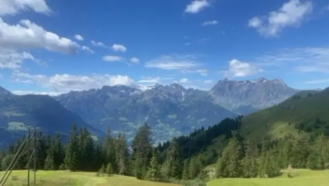マウンテンビュースタンダードルーム, Alphotel Biel Kinzig   Access By Cable Car Only!