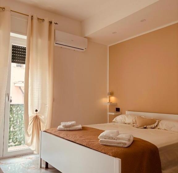 اتاق لوکس با چشمانداز دریا, B&b A Un Passo Dal Mare