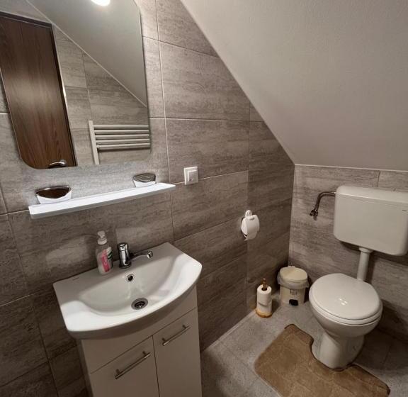 غرفة قياسية, Casa Timea Vendégház