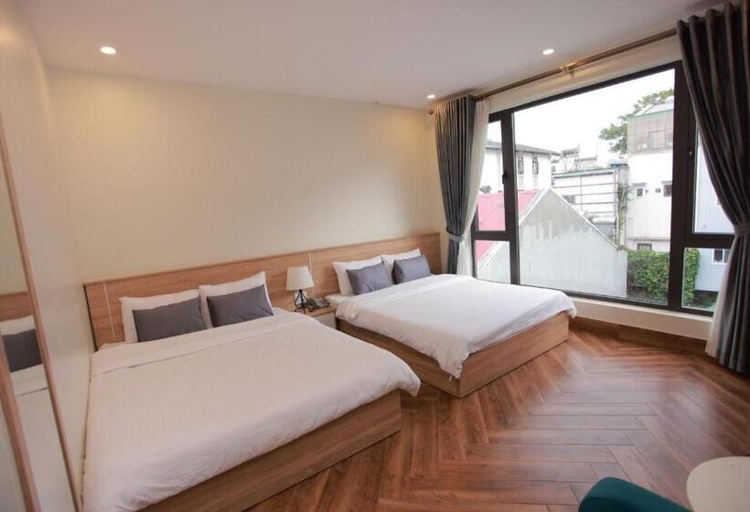 اتاق استاندارد, Lamour