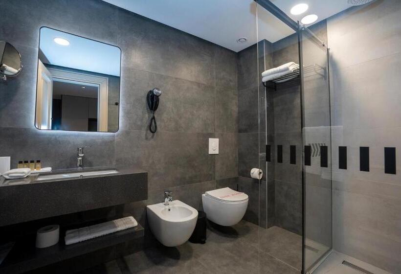 スタンダードルーム, Mozart