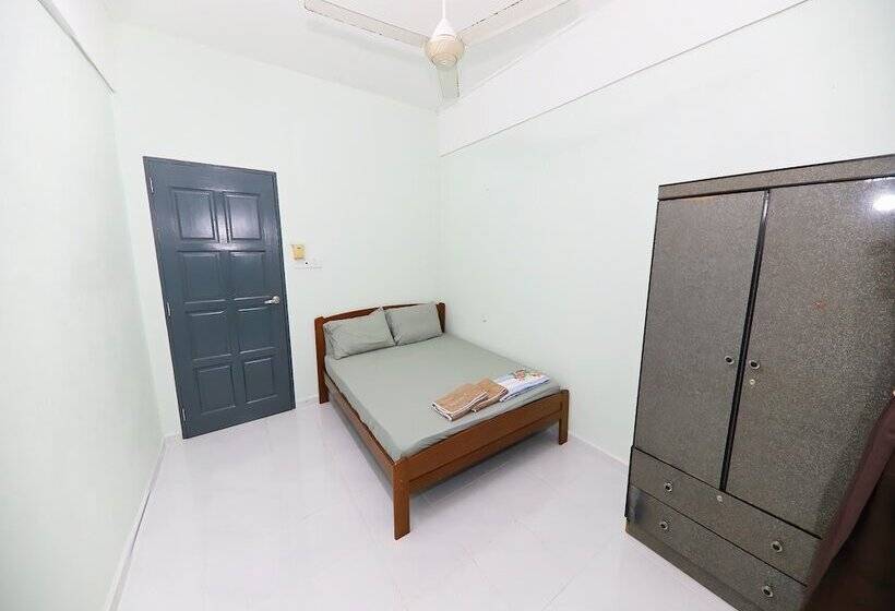 Номер Deluxe, Oyo 91004 Homestay Masjid At Taqwa