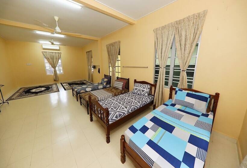 جناح عائلي, Oyo 91004 Homestay Masjid At Taqwa