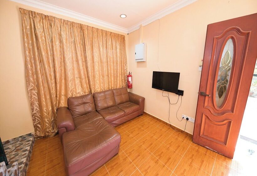 شقة 3 غرف, Oyo 91004 Homestay Masjid At Taqwa