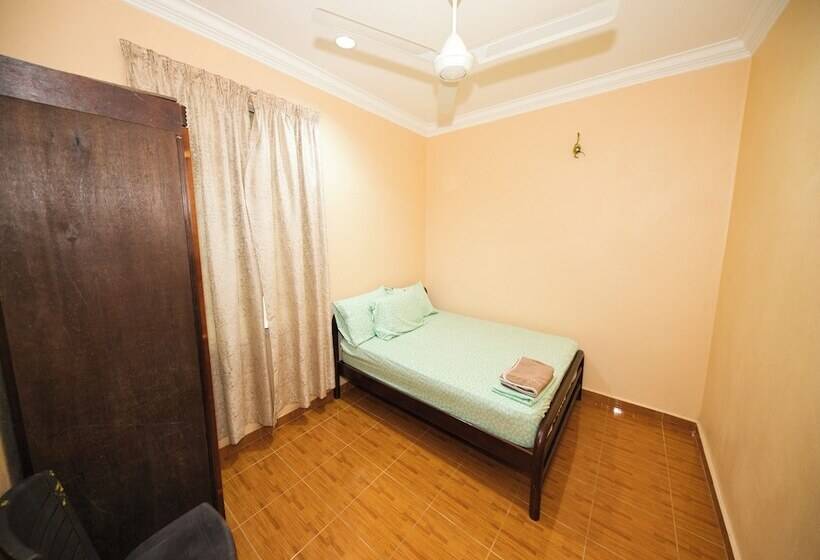 شقة 3 غرف, Oyo 91004 Homestay Masjid At Taqwa