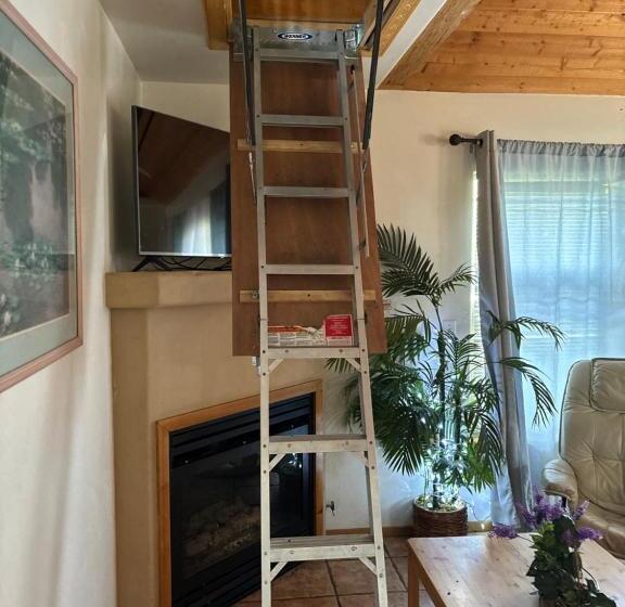 Апартаменты 2 Спальни, Sequoia River Front Cabins