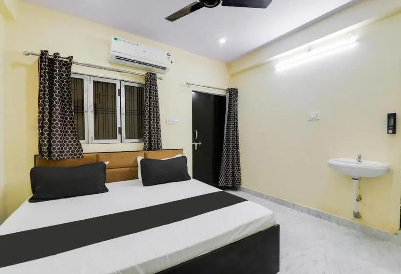 Classic Kolmen Hengen Huone, O Ramam