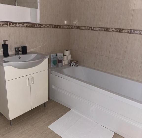 Apartamento 2 Quartos com Varanda, Apartament S Moise