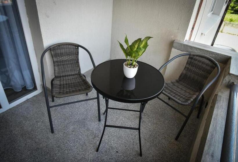 Apartamento 2 Quartos com Varanda, Apartament S Moise