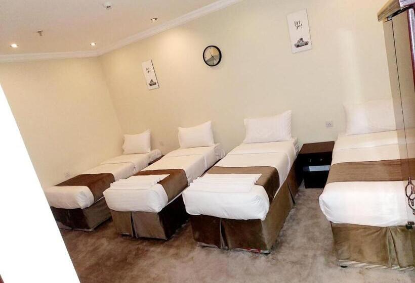 Camera Quadrupla Standard, Steen