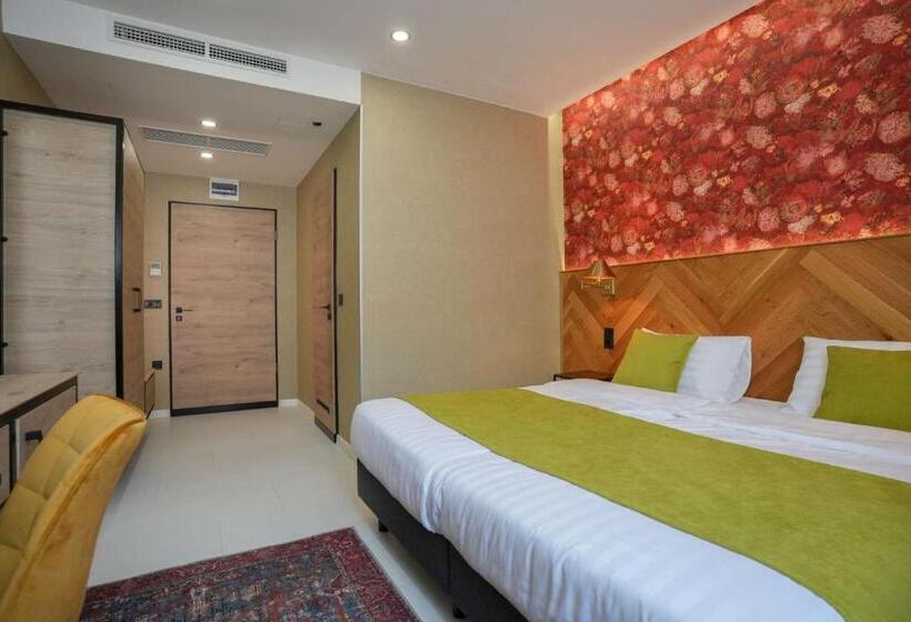 Номер Стандарт, Chachacha House Vendégház