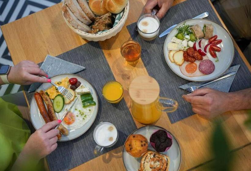 Номер Стандарт, Chachacha House Vendégház