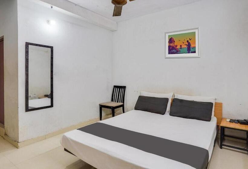 三人经典房间, O Ecr Chennai Kanathur