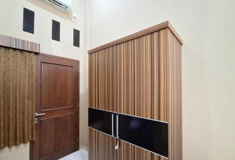 Номер Стандарт, Reddoorz Syariah Near Exit Toll Pekalongan 2