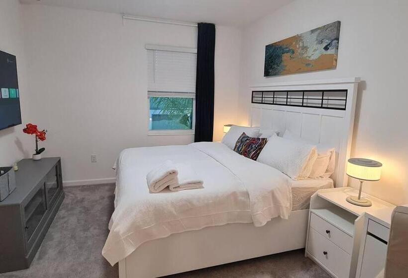 家庭套房, M&c Zenith Stay In The Heart Of Disney Magic