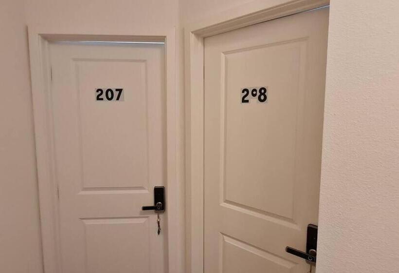 带2个卧室的套房, M&c Zenith Stay In The Heart Of Disney Magic