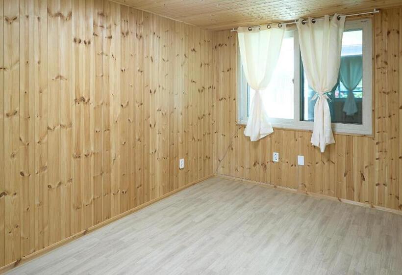 Quarto standard, Ronnie Pension