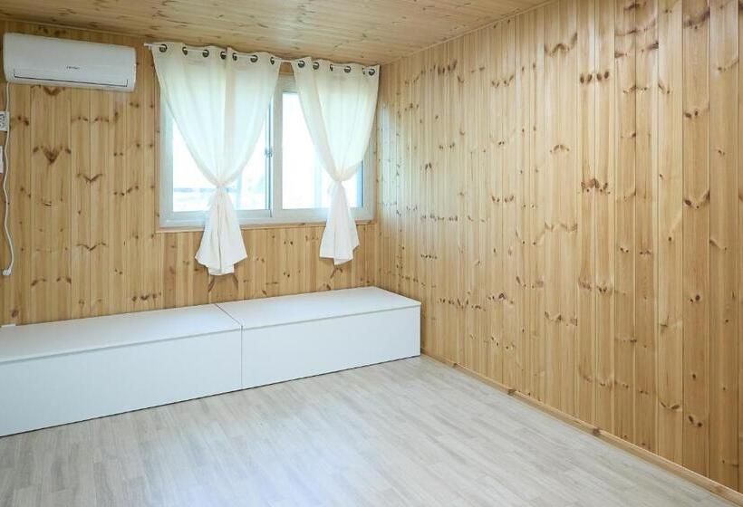 Quarto standard, Ronnie Pension