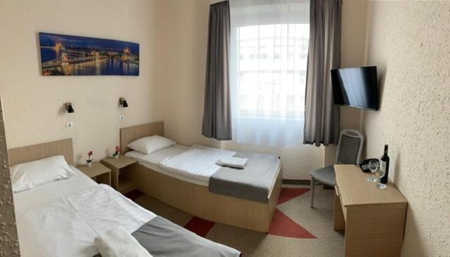 スタンダードシティビュールーム, Free Parking, Free Breakfast, Only 15 Minutes To City Center