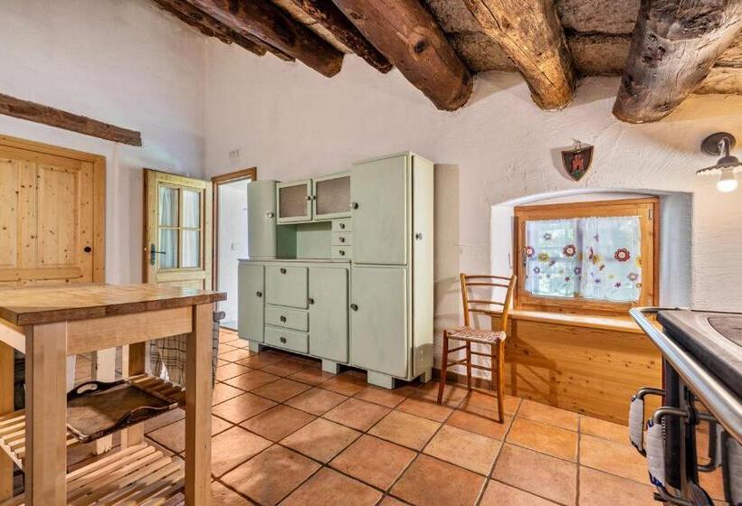 스탠다드 스튜디오, Agriturismo Malga Riondera