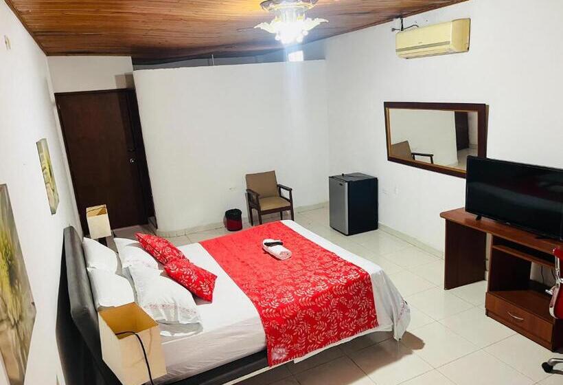 סוויטה דלוקס, Andes