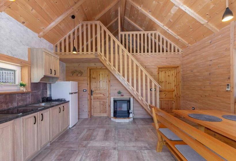 خانه 2 خوابه, Resort Pri Hrastu