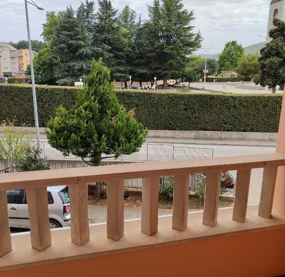 اتاق استاندارد سه تخته با بالکن, Rooms Zdravko And Nevenka Cilic